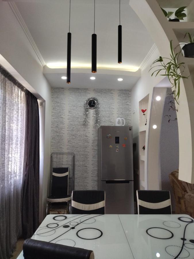 Apartment For You Tbilisi Buitenkant foto